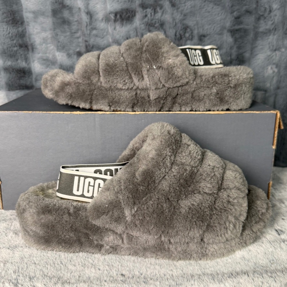 UGG Fluff Yeah Slide Charcoal Grey Sheepskin Platform Slipper 1095119 Womens 9
